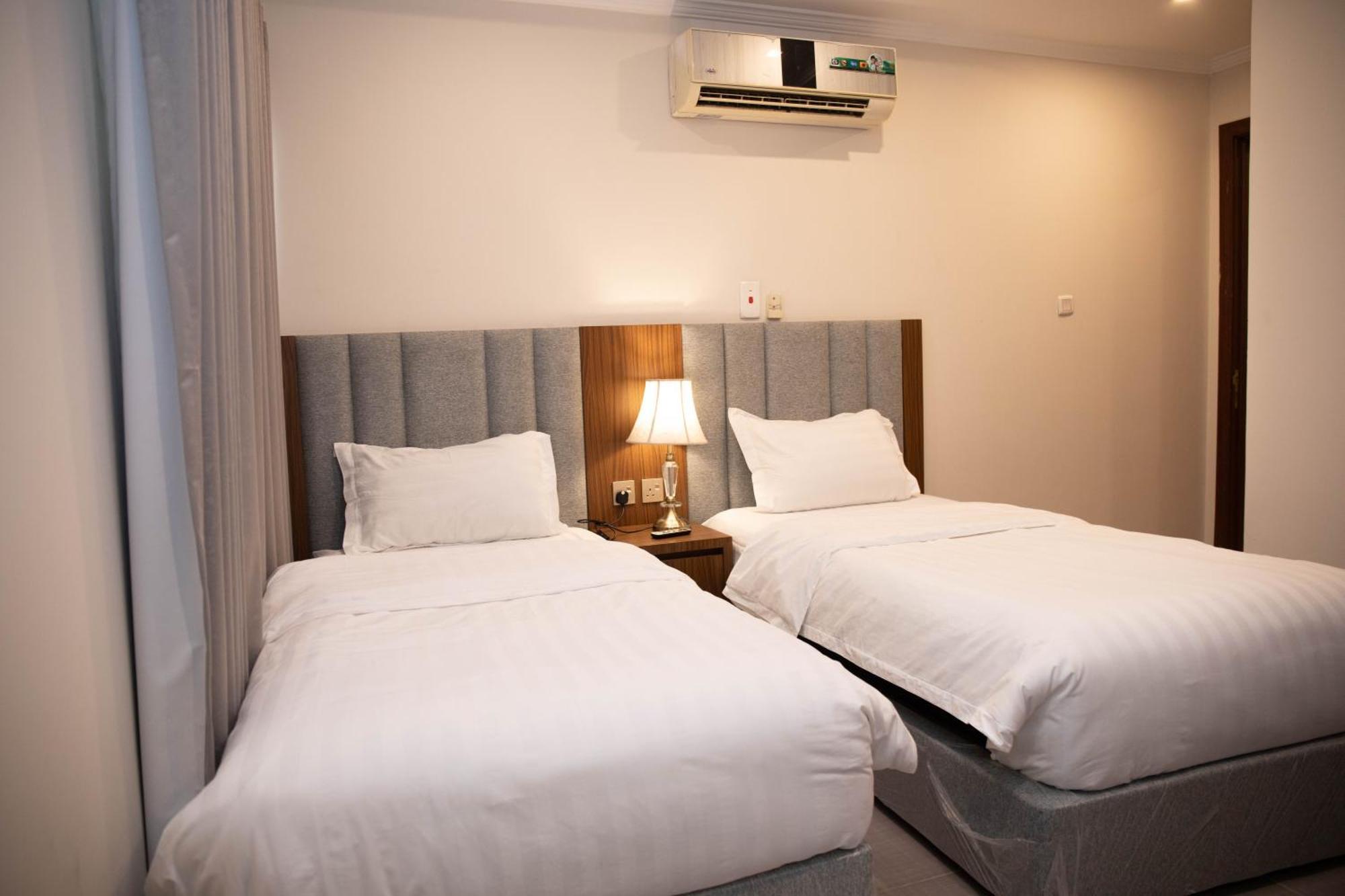 Golden Suites Jubail Exterior foto