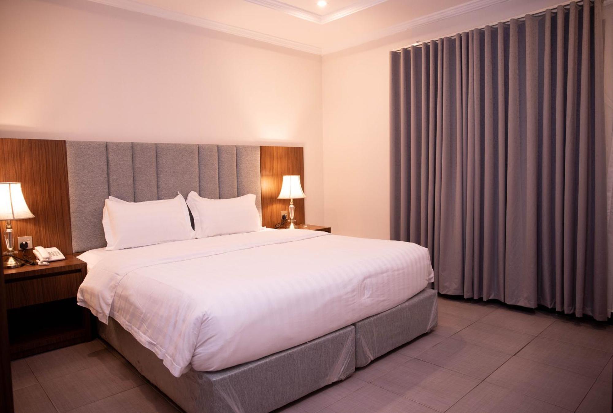 Golden Suites Jubail Exterior foto