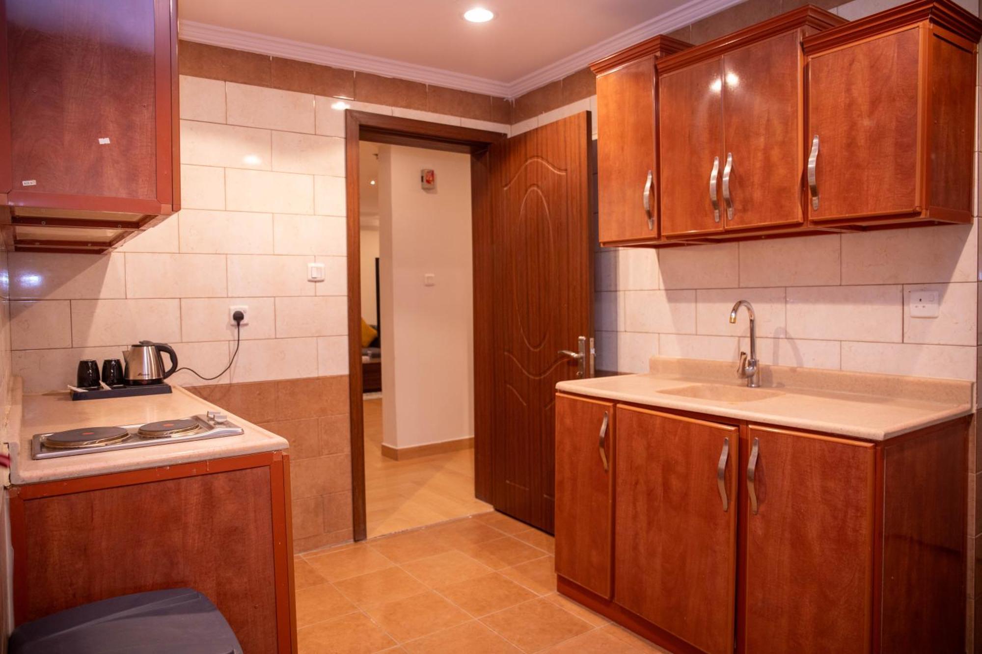 Golden Suites Jubail Exterior foto